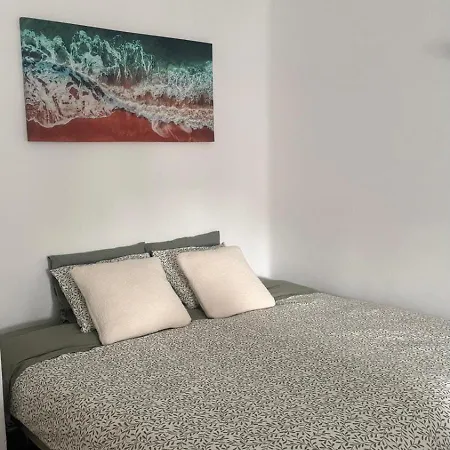 My Cozy Oura Apartament