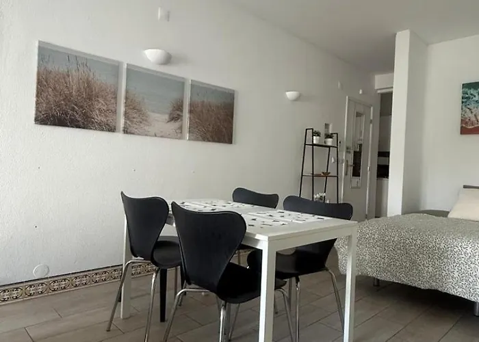 My Cozy Oura Apartment